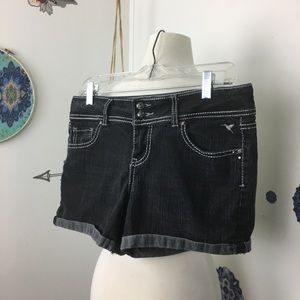 Offer Grane black double button jean shorts rolled cuffs stretch pockets size 11